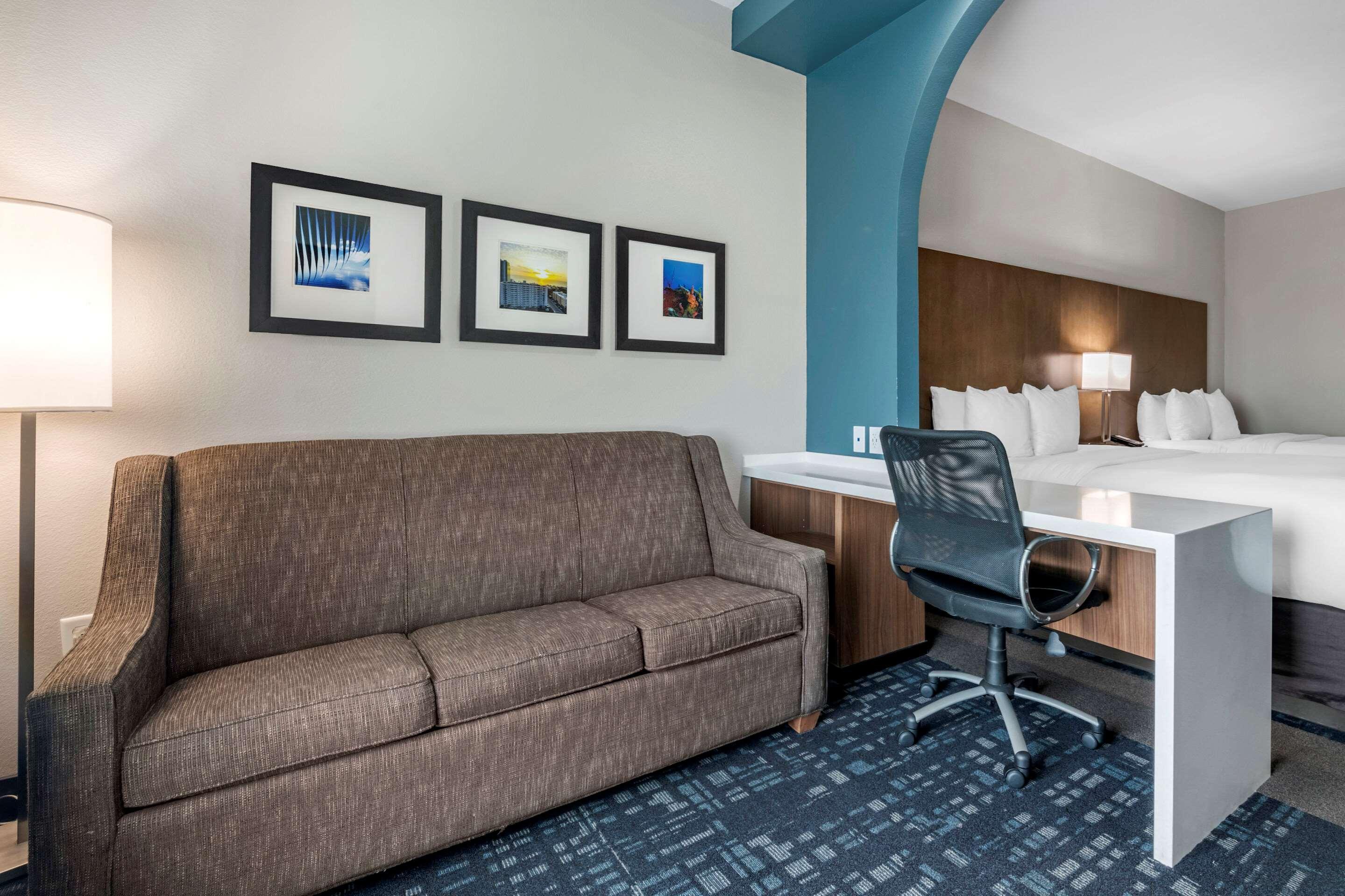 Comfort Suites Fort Lauderdale Airport & Cruise Port Dania Beach Exteriör bild