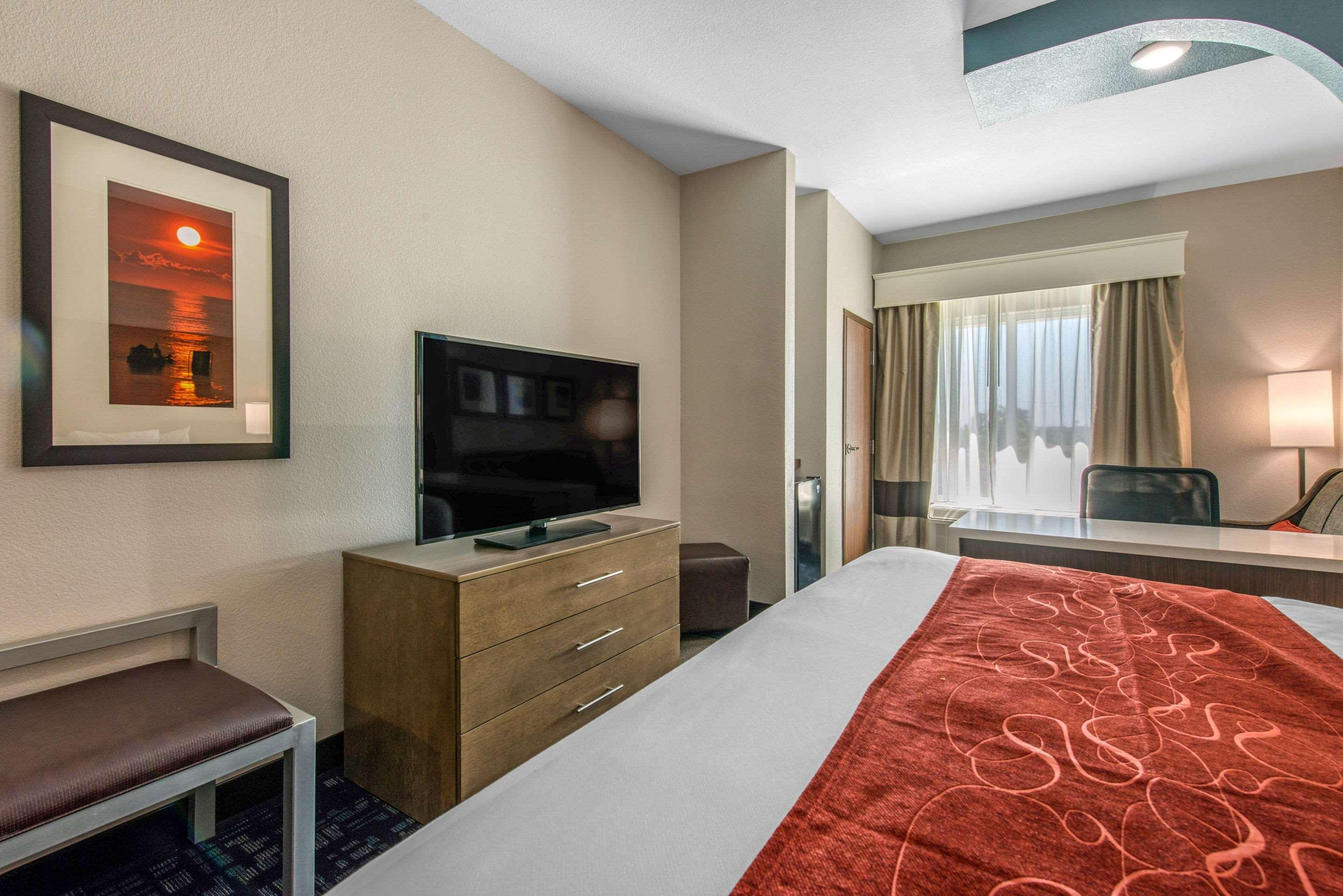 Comfort Suites Fort Lauderdale Airport & Cruise Port Dania Beach Exteriör bild