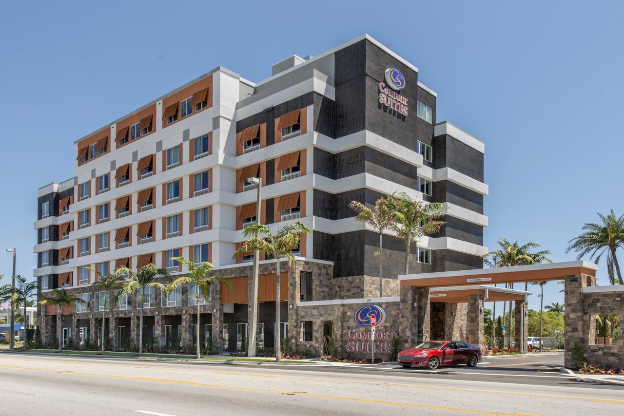 Comfort Suites Fort Lauderdale Airport & Cruise Port Dania Beach Exteriör bild